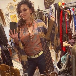 Labradorite Orange macrame necklace